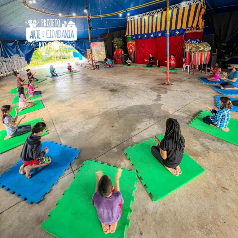 Volta as aulas do Projeto Arte e Cidadania no Circo, aulas de artes circenses para crianças e adolescentes em Taquaruçu